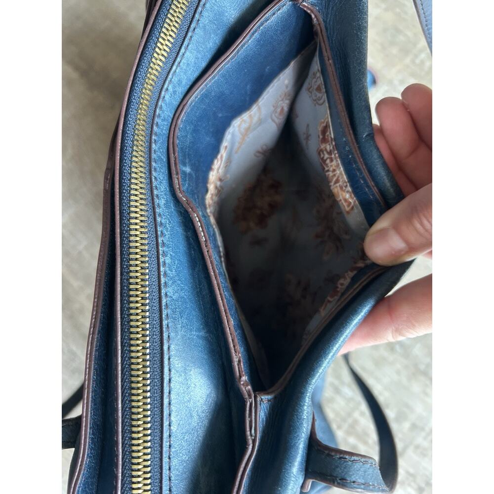 HOBO Leather Shoulder Tote Bag Blue Teal Zip Top Floral Lining Medium + Dust Bag - Picture 6 of 16